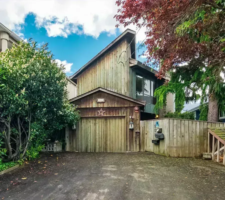 White Rock Home Modernization & Overhaul | Lim Residence photo 2