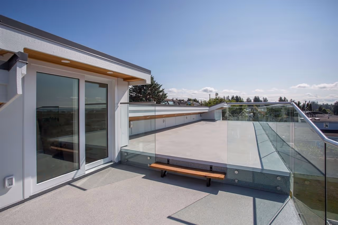 Lim Residence gallery image 7