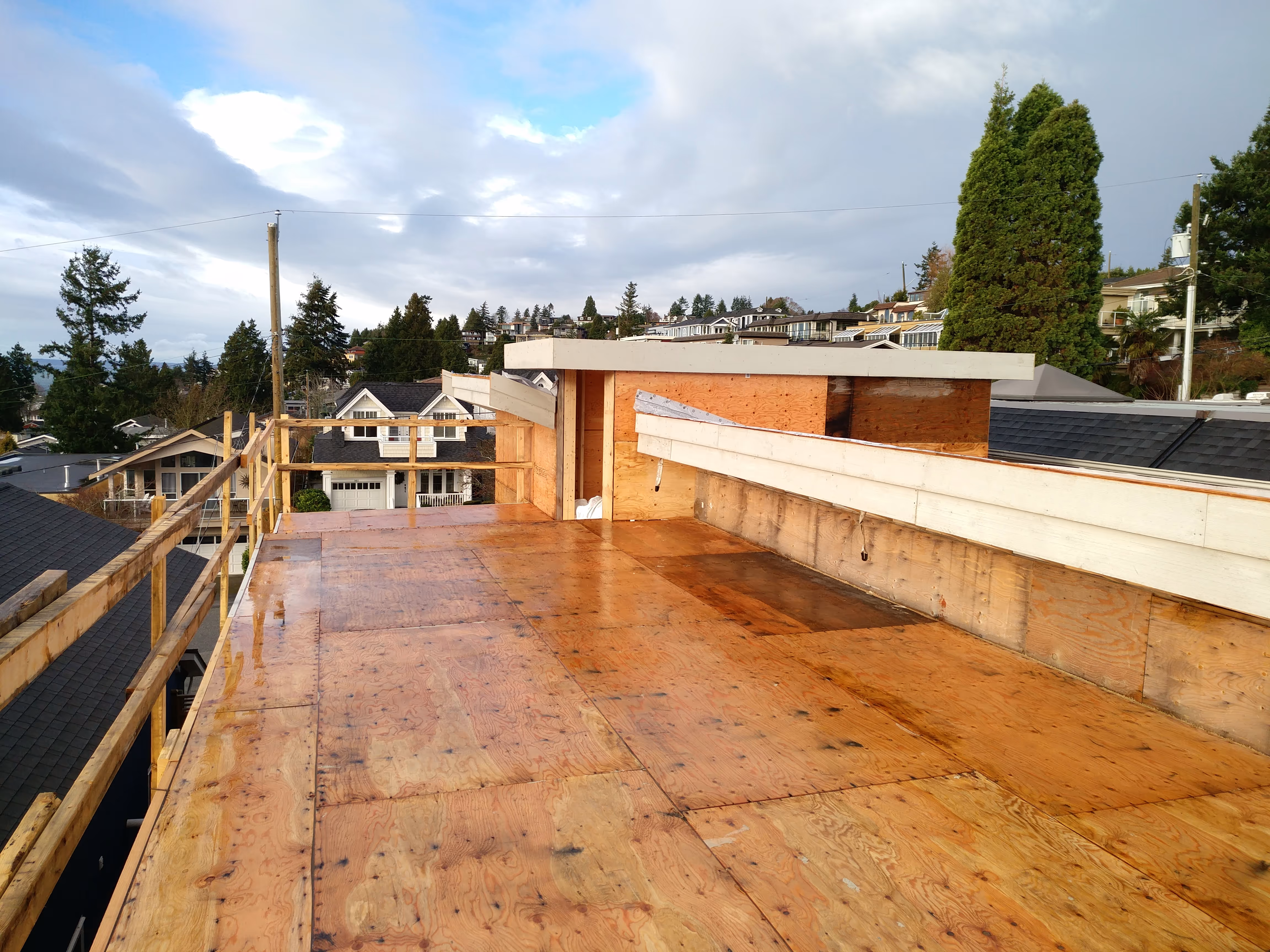 Lim Residence gallery image 8